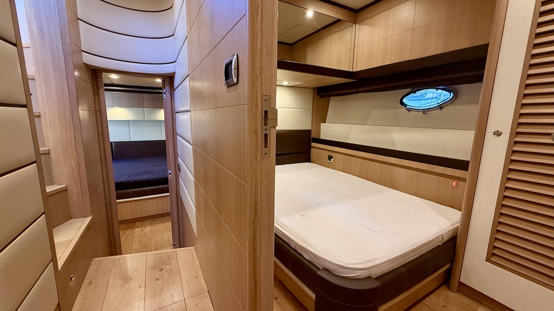 2007 ASTONDOA 59' GLX 